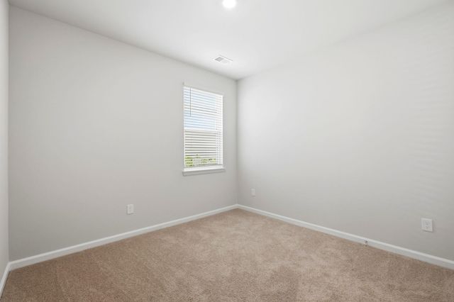 119 Marauder Dr., Longs, SC 29568