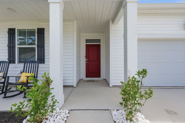 119 Marauder Dr., Longs, SC 29568