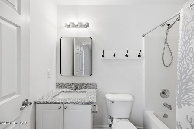 4234 Sunglow Drive, Wilmington, NC 28405