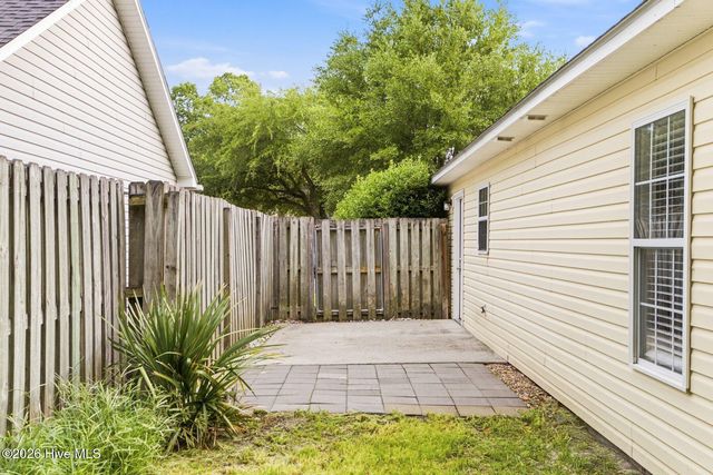 4234 Sunglow Drive, Wilmington, NC 28405