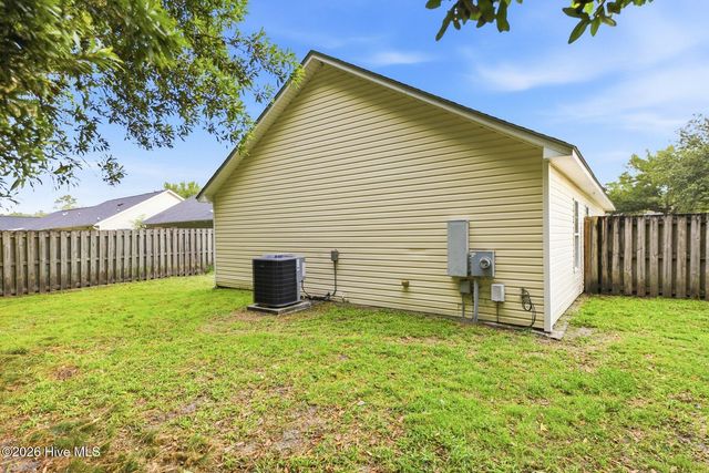 4234 Sunglow Drive, Wilmington, NC 28405