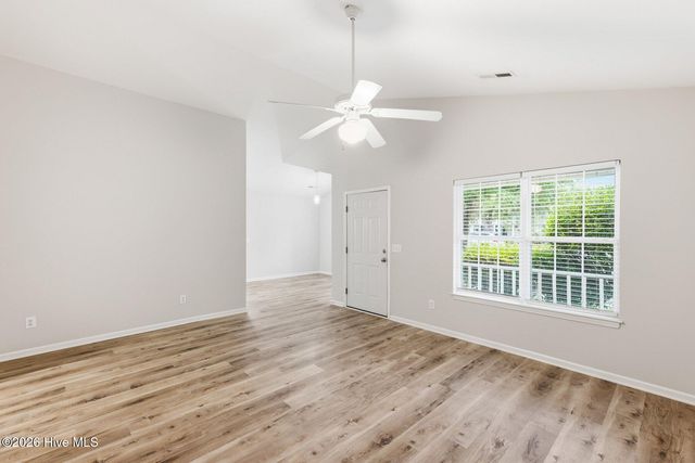 4234 Sunglow Drive, Wilmington, NC 28405