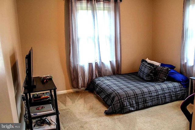51 WINESAP CT, Linden, VA 22642