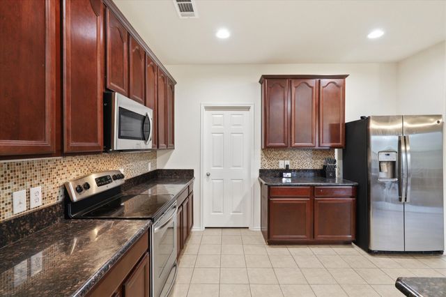 1021 English Ivy Drive, Prosper, TX 75078