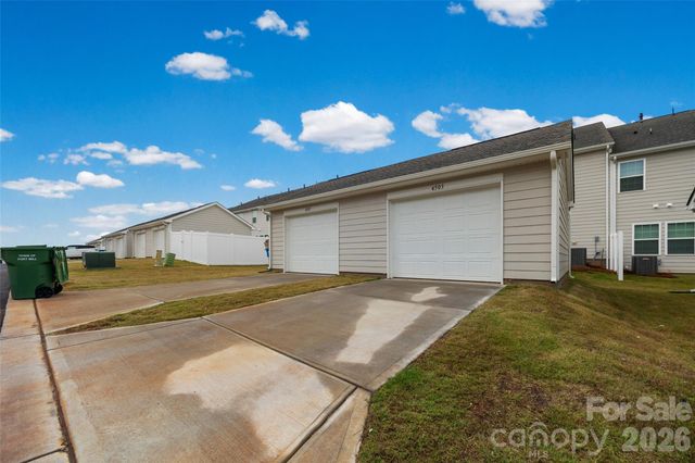 4503 Potters Wheel Drive, Fort Mill, SC 29715