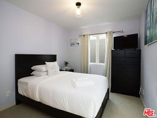 323 31st Street, Manhattan Beach, CA 90266