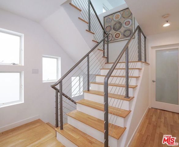 323 31st Street, Manhattan Beach, CA 90266