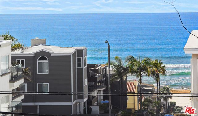323 31st Street, Manhattan Beach, CA 90266