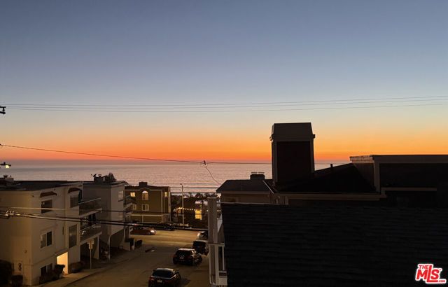 323 31st Street, Manhattan Beach, CA 90266