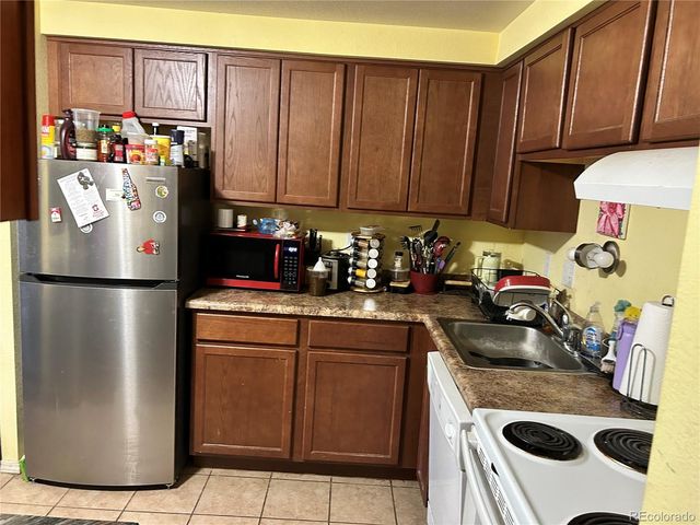 8824 E Florida Avenue 105, Denver, CO 80247