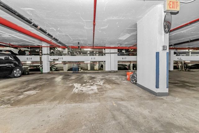 99 Pond Ave. 506, Brookline, MA 02445