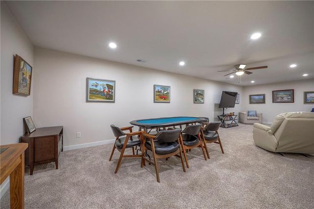 19625 W 197th Street, Spring Hill, KS 66083