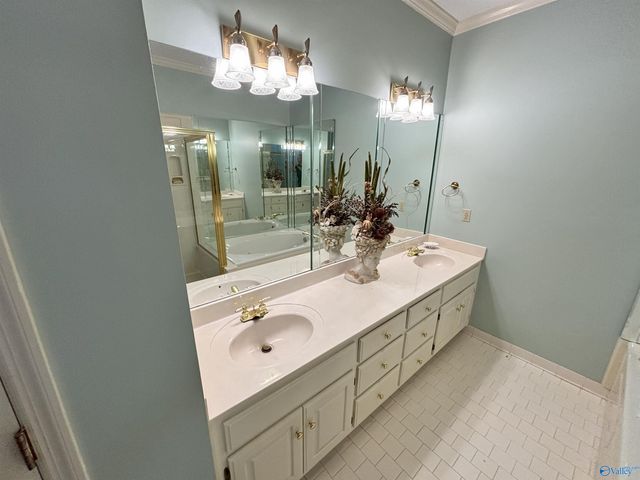 1623 River Bend Place SE, Decatur, AL 35601