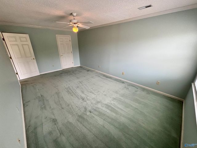 1623 River Bend Place SE, Decatur, AL 35601