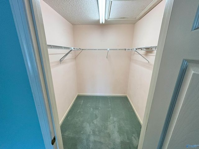 1623 River Bend Place SE, Decatur, AL 35601