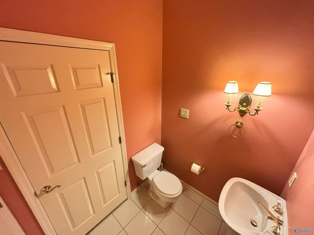 1623 River Bend Place SE, Decatur, AL 35601