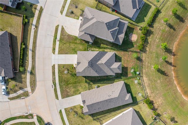 546 Long Beach Bay Drive, Katy, TX 77493