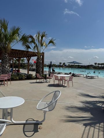 546 Long Beach Bay Drive, Katy, TX 77493