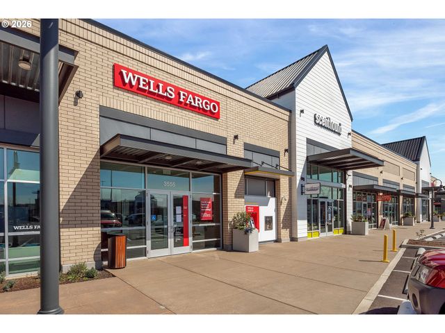 8062 Se BUTTERNUT CREEK Pkwy, Hillsboro, OR 97123