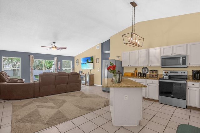 2940 EVANS DRIVE, Kissimmee, FL 34758