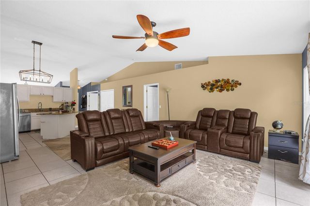 2940 EVANS DRIVE, Kissimmee, FL 34758