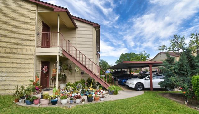 2120 El Paseo Street 108, Houston, TX 77054