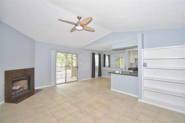 2120 El Paseo Street 108, Houston, TX 77054