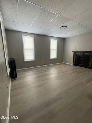 3 Lafayette Street, Green Island, NY 12183