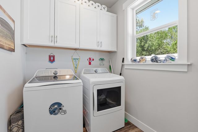 114 W GRAVES Rd, Spokane, WA 99218