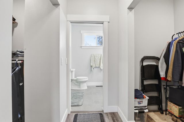 114 W GRAVES Rd, Spokane, WA 99218