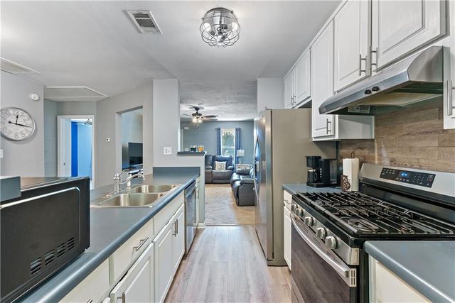 136 Glynn Addy Drive, Stockbridge, GA 30281