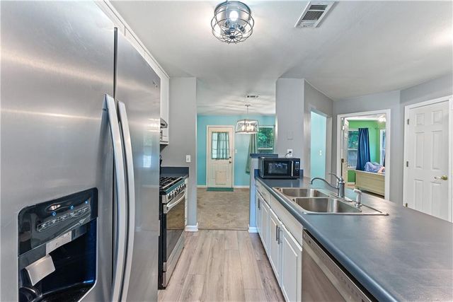 136 Glynn Addy Drive, Stockbridge, GA 30281