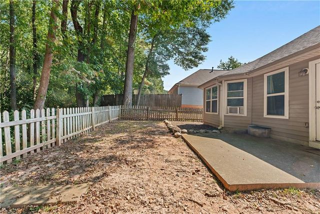 136 Glynn Addy Drive, Stockbridge, GA 30281