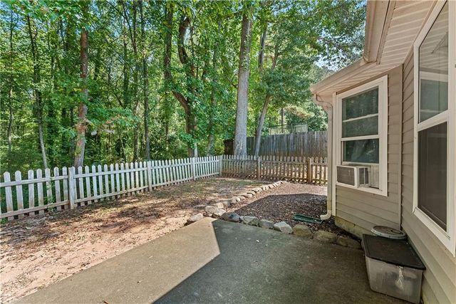 136 Glynn Addy Drive, Stockbridge, GA 30281