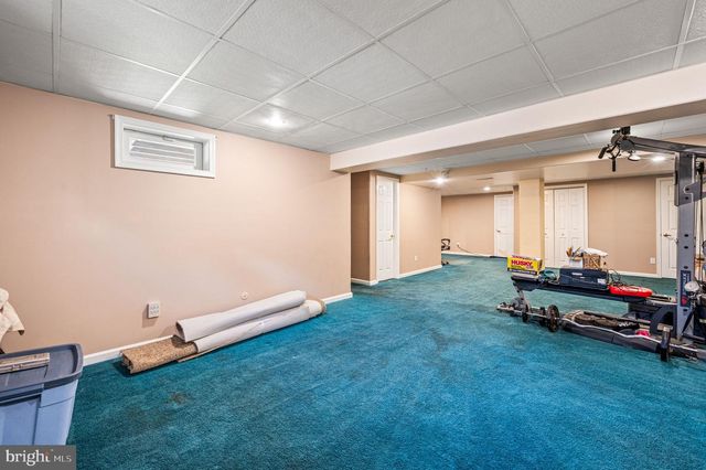 15 SCOTT LN, Brookhaven, PA 19015