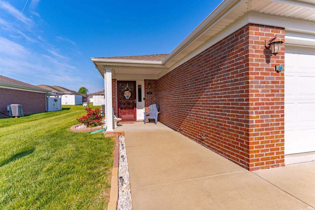7428 Shea Drive, Evansville, IN 47725