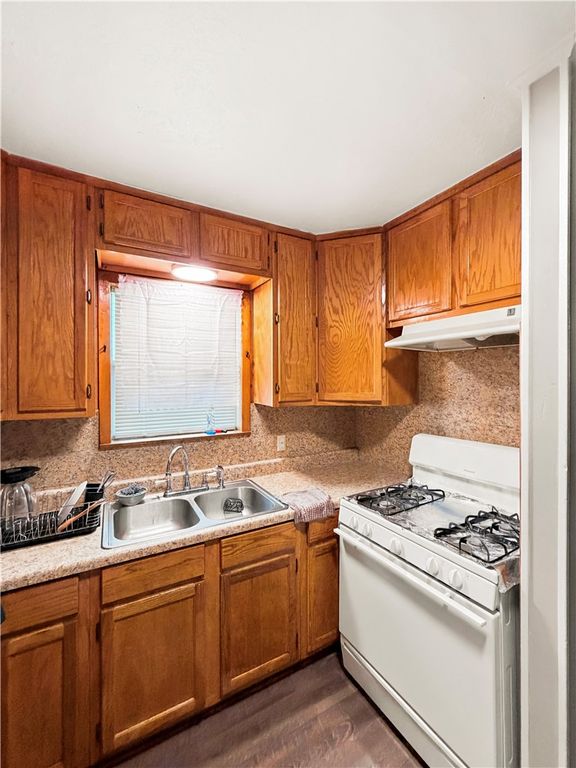 1715 Wilson Street, Bryan, TX 77803 — photo 3