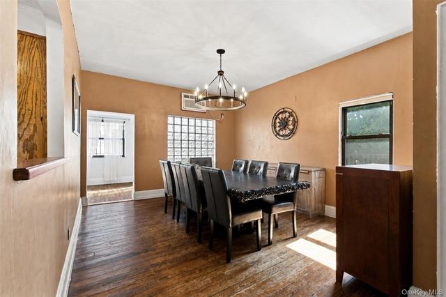1176 Lydig Avenue, Bronx, NY 10461