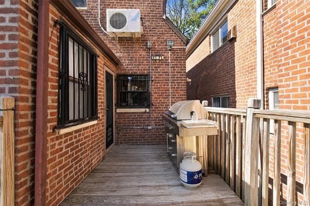 1176 Lydig Avenue, Bronx, NY 10461