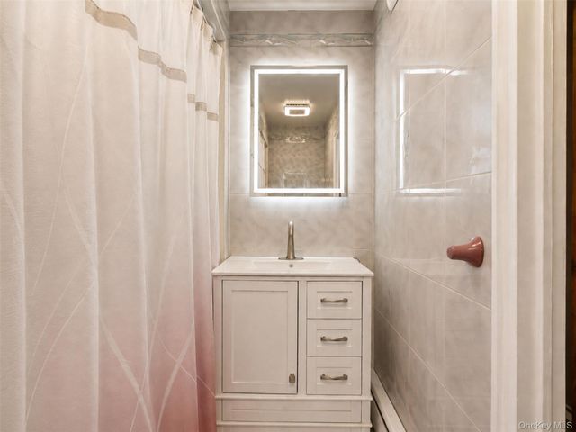 1176 Lydig Avenue, Bronx, NY 10461