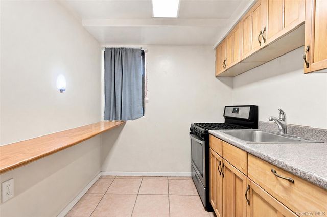 1176 Lydig Avenue, Bronx, NY 10461
