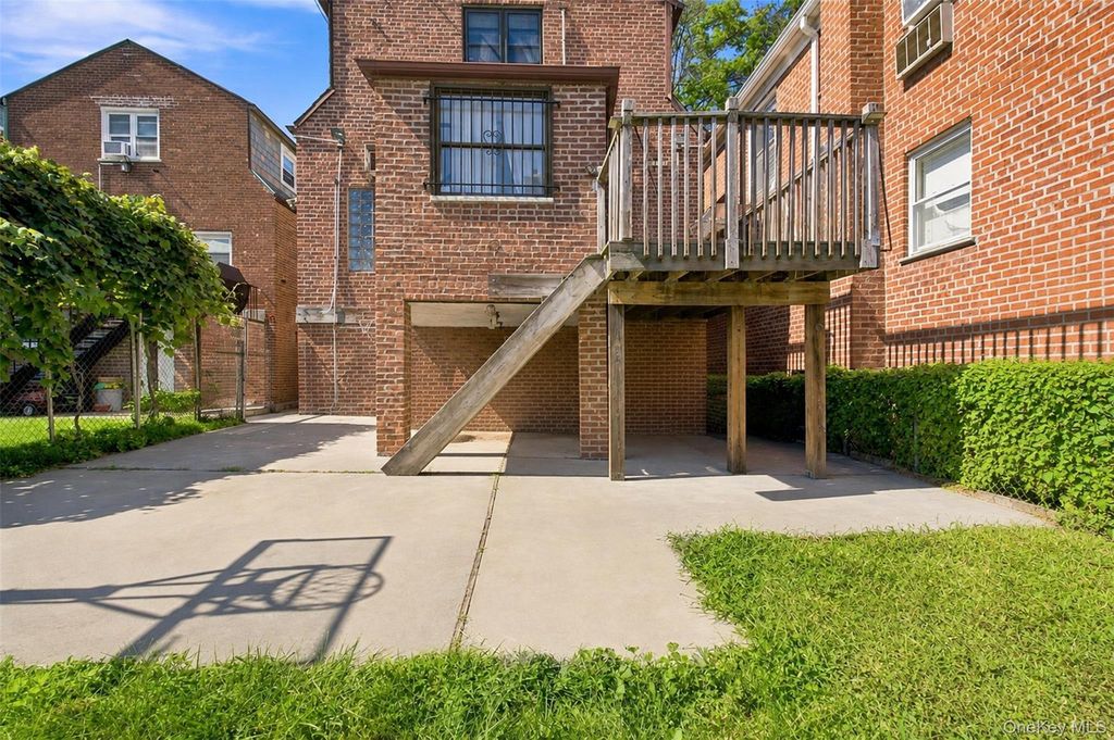 1176 Lydig Avenue, Bronx, NY 10461 — photo 4
