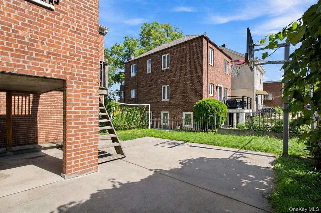 1176 Lydig Avenue, Bronx, NY 10461 — photo 5