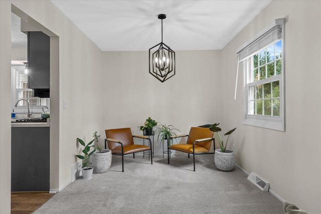 10606 Robinwood COURT, Cedarburg, WI 53012