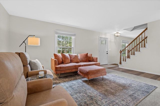 10606 Robinwood COURT, Cedarburg, WI 53012