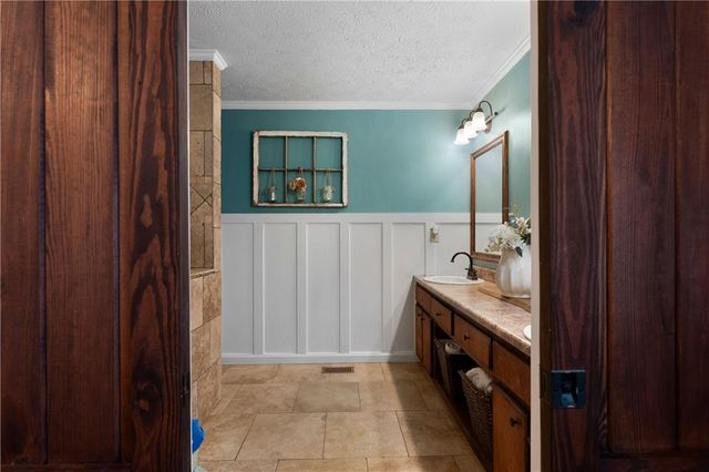 20 Wesley SE Trace, Cartersville, GA 30120