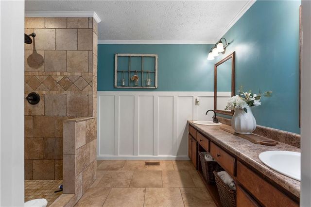 20 Wesley SE Trace, Cartersville, GA 30120