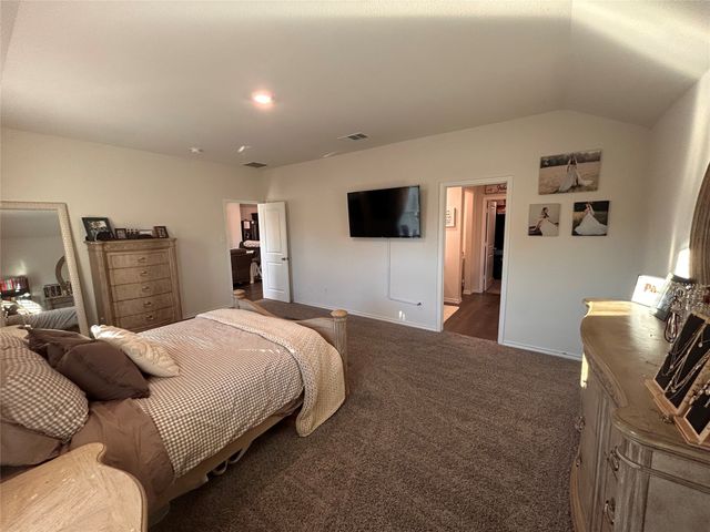 1304 Briar Hill Drive, Denton, TX 76207