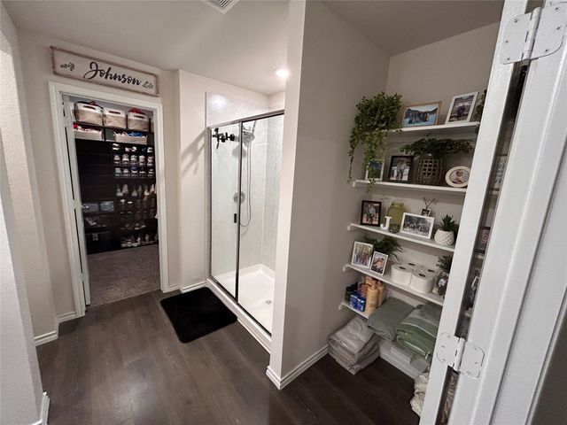 1304 Briar Hill Drive, Denton, TX 76207