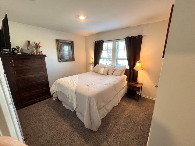 1304 Briar Hill Drive, Denton, TX 76207